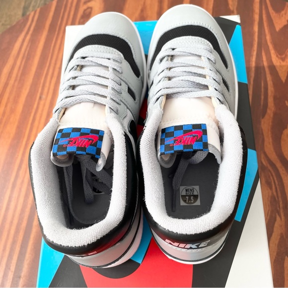 Nike Mac Attack OG - Picture 7 of 7